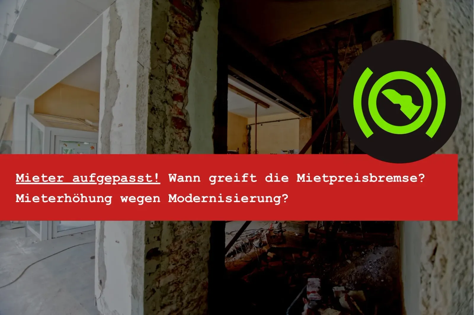 Handwerker bei Modernisierungsarbeiten an einer Fassade als Symbolbild für die Mieterhöhung nach Modernisierung und die Grenzen der Mietpreisbremse